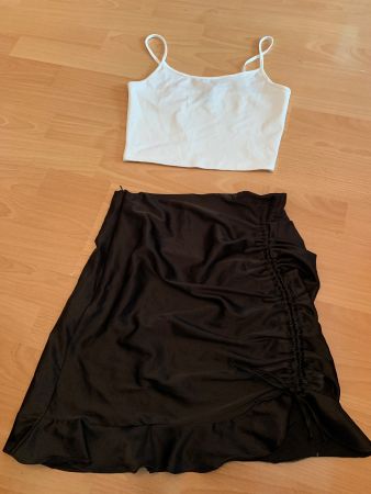 Jolie jupe noire et haut blanc Shein taille xs