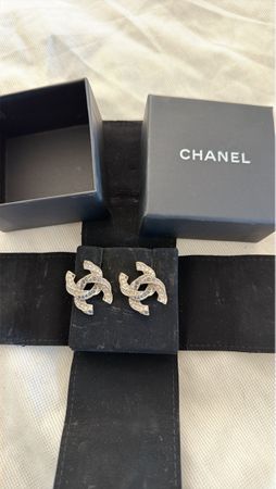 Vintage Chanel CC Rhinestone Earrings - Stunning Design!