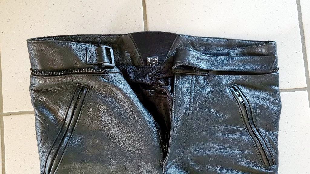 Pantaloni: Motorradhose Grösse 48 gebraucht schwarz – Usato da Courtaman venduto da Silb 2
