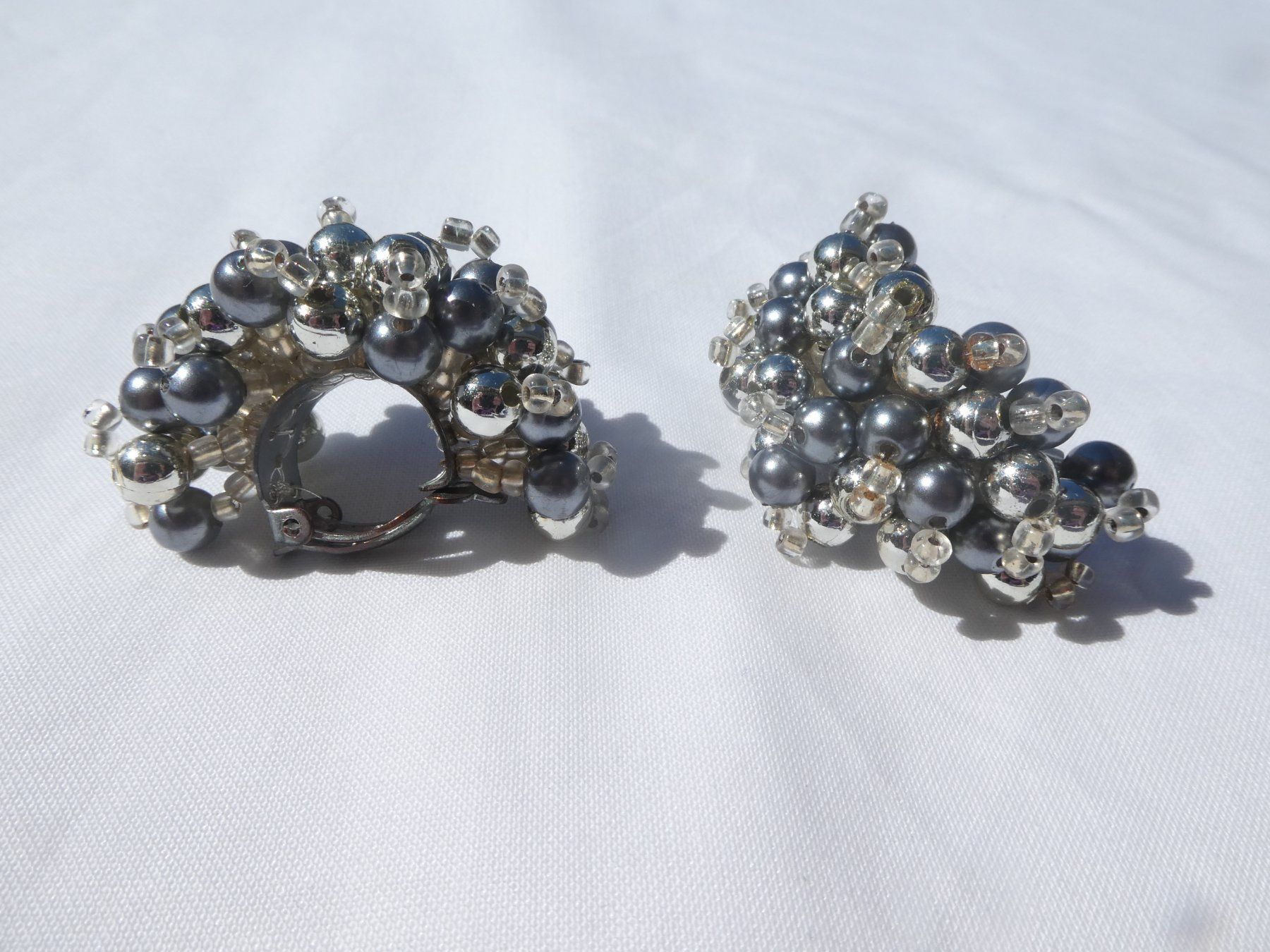 Boucles d'oreille: Grosse Vintage Ohrclips, Modeschmuck – D'occasion à Gattikon par kaandooh