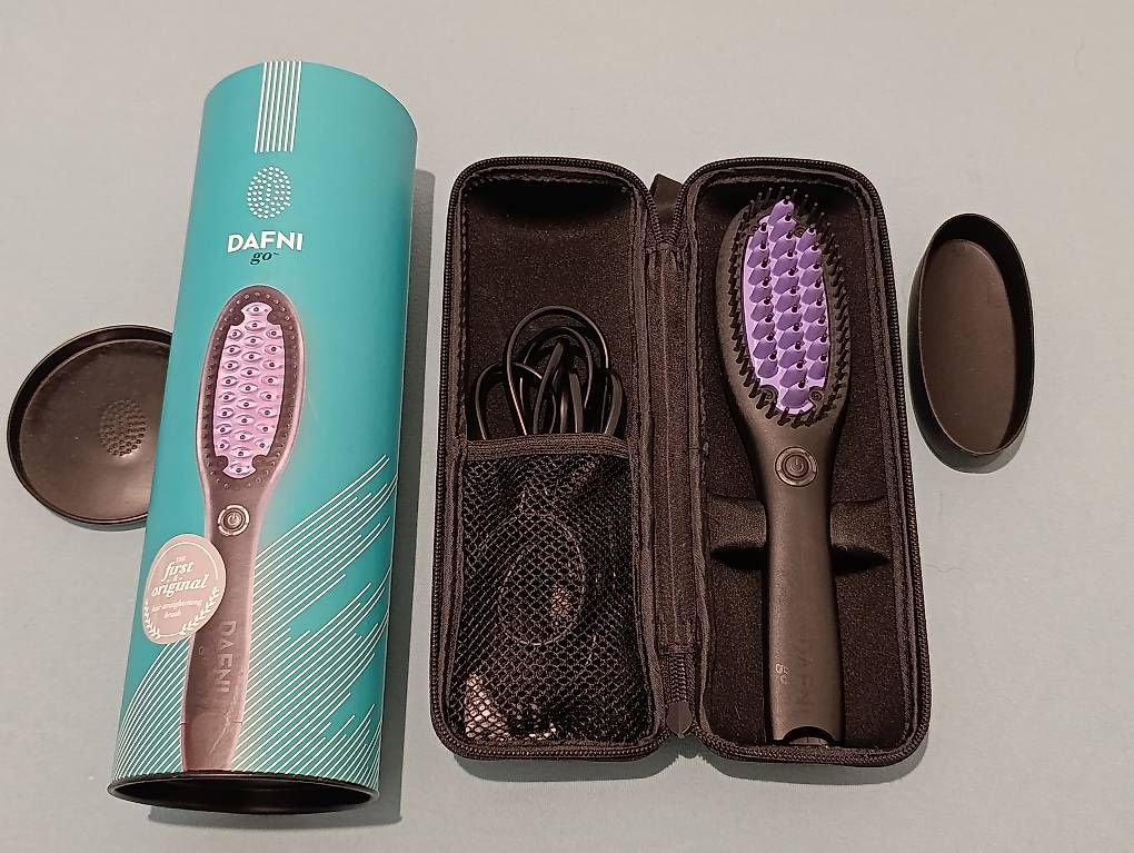 Altro per la cura dei capelli: Spazzola lisciante Dafni go – Usato da Viganello venduto da biz_cp9h 2