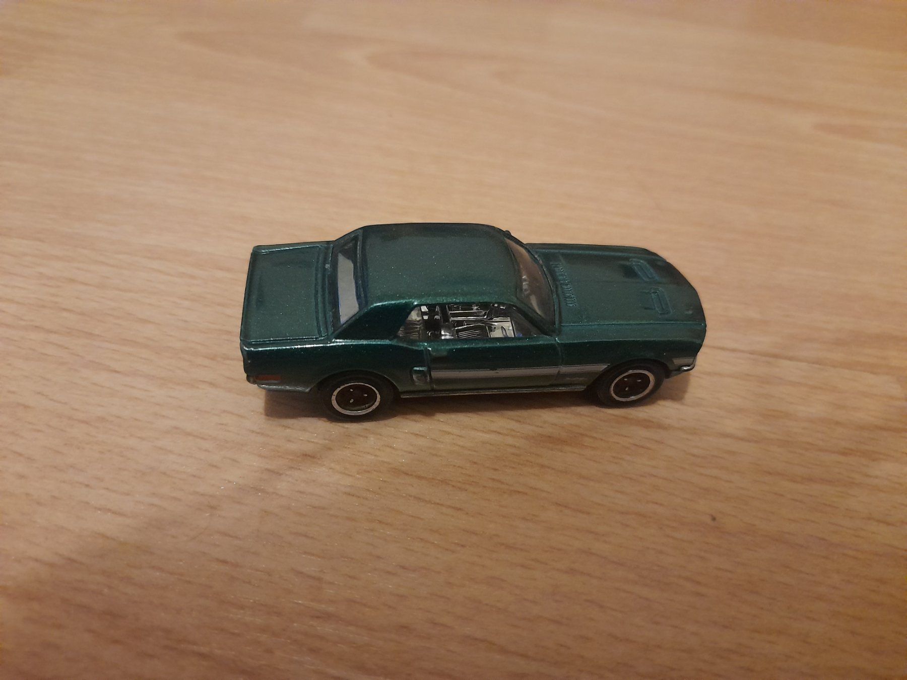 Matchbox Giocattoli: Matchbox Ford Mustang – Usato da Lustmühle venduto da chevi03 1