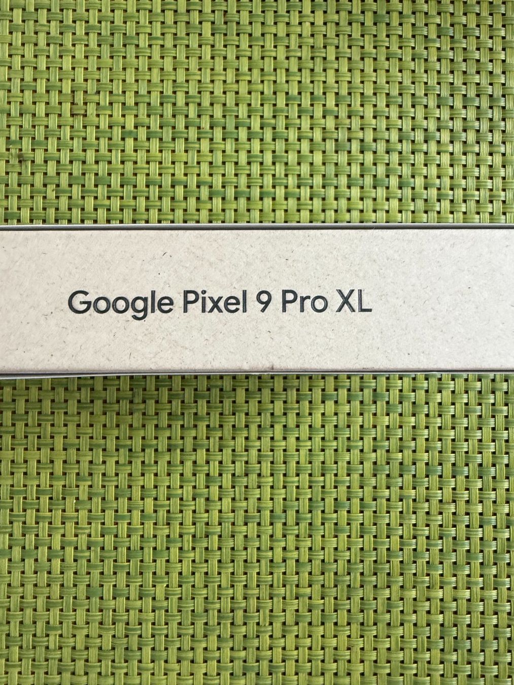 Google Telefoni cellulari / Smartphones: Google Pixel 9 Pro XL, 256 GB Neuwertig – Nuovo e nell'imballaggio originale da Adliswil venduto da pingu2009 2