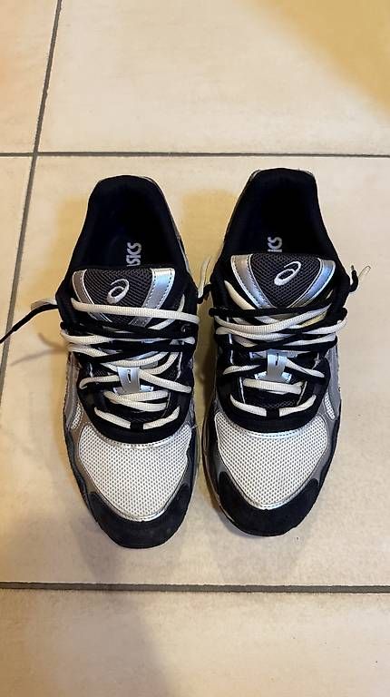 Scarpe da uomo: Asics Gel NYC 46.5 – Usato da Dussnang venduto da bue_fx8n 2