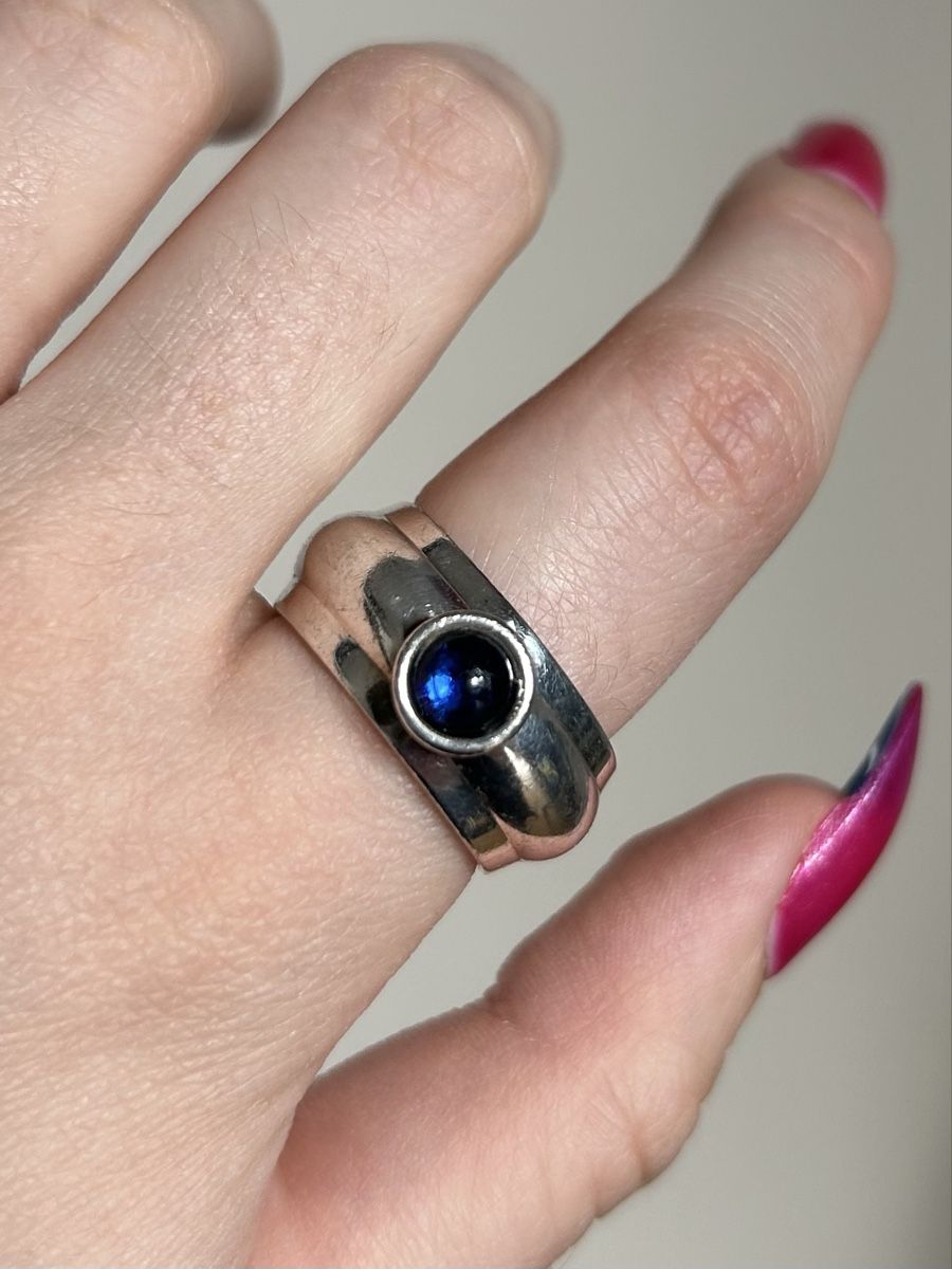 Ringe: Vintage silber Ring mit lab Saphir – Gebraucht aus Bern von Ilikebluegems