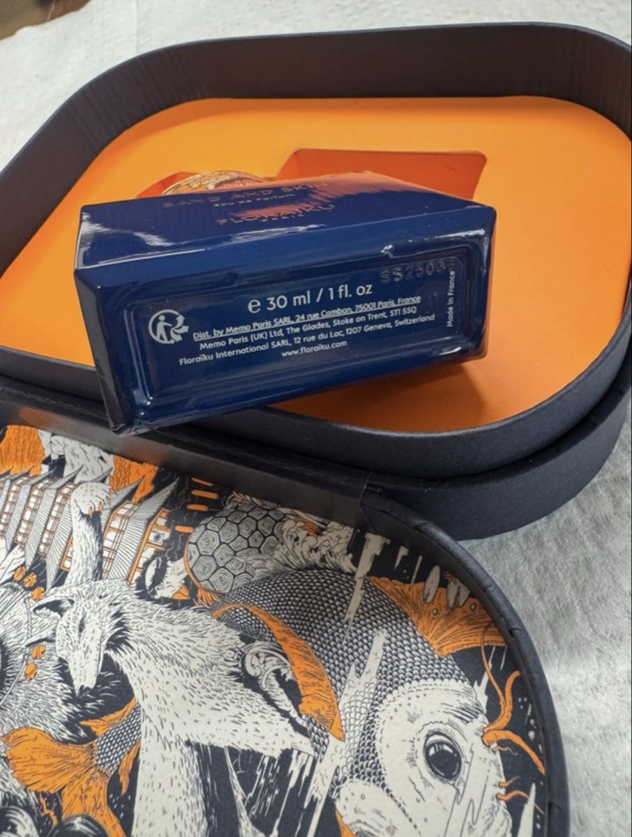 Floraïku Profumi & Eau de Toilette: Floraiku sand and skin – Nuovo (secondo la descrizione) da Zürich venduto da lea_k85g 1