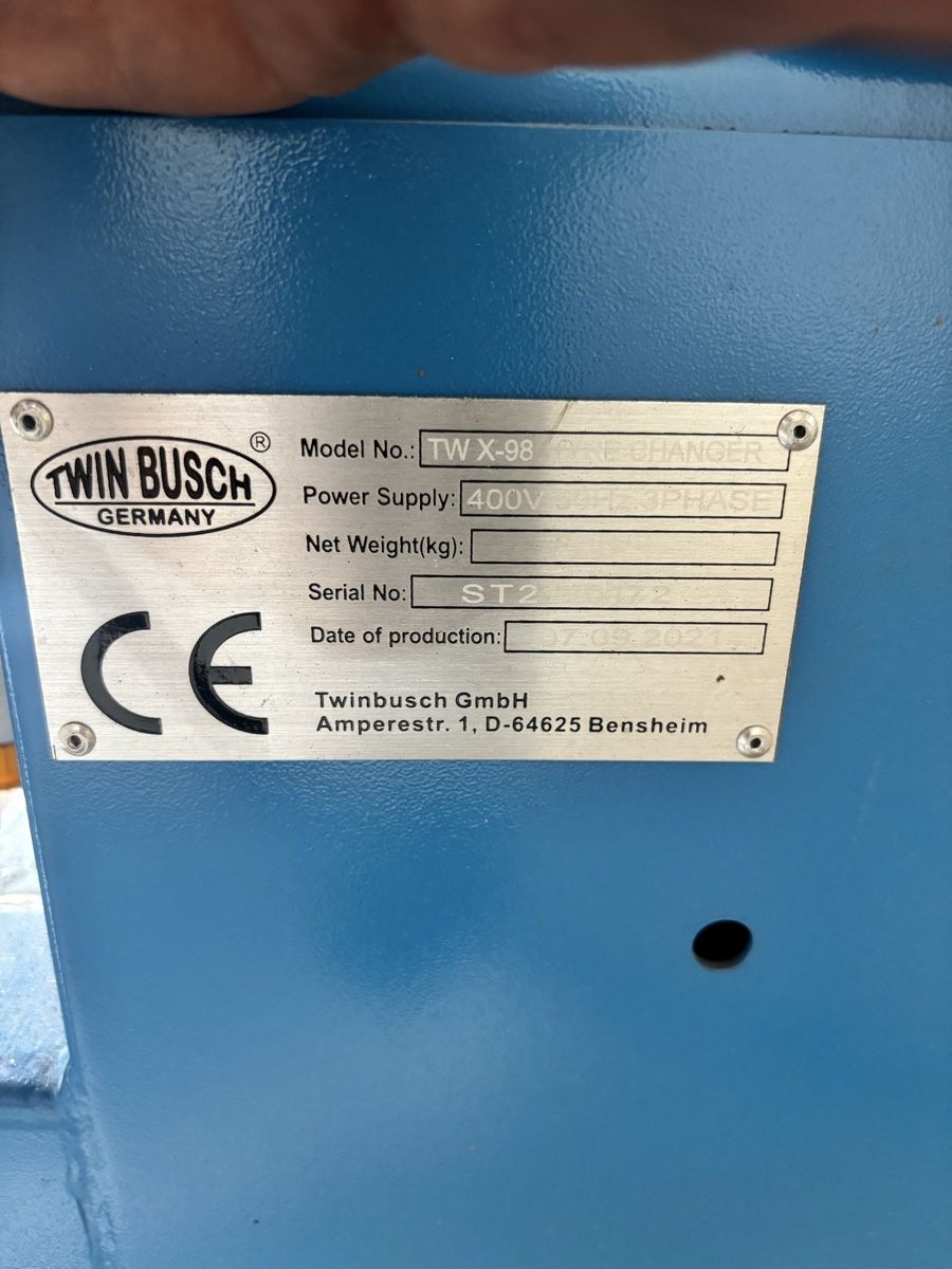 Twin Busch Alle Maschinen: Pneumontiermaschine Twinbusch TWX -98 – Gebraucht aus Derendingen von Veysicici 3