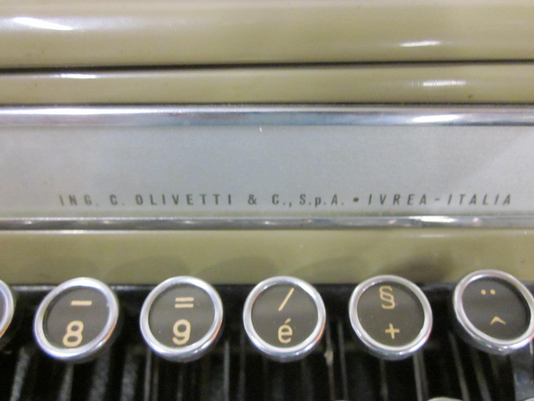 Olivetti Macchine da scrivere: OLIVETTI Studio 42 Machine a écrire 1940 Schreibmaschine – Usato da Grand-lancy venduto da kohler333 4