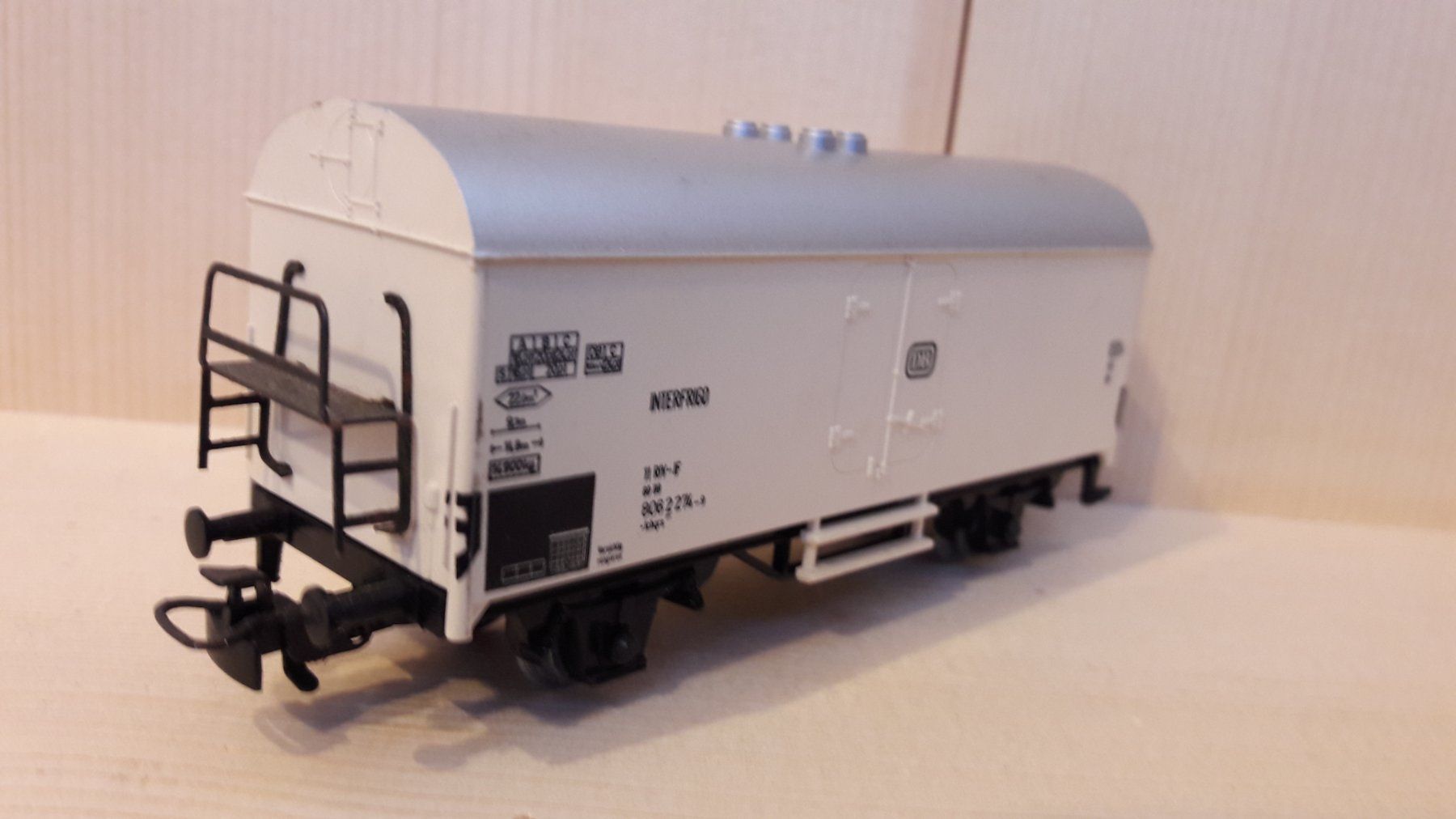 Märklin Modelleisenbahnen: Märklin HO AC : DB wagon frigo "Ichqrs" – Gebraucht aus Buttes von Cafe2005