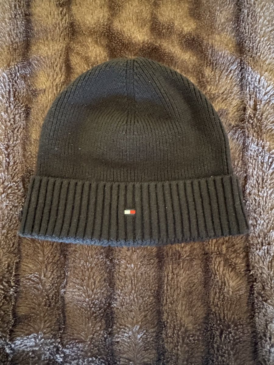 Tommy Hilfiger Copricapi, berretti & cappellini: Bonnet tommy Hilfiger – Nuovo (secondo la descrizione) da Cressier FR venduto da per_95ld