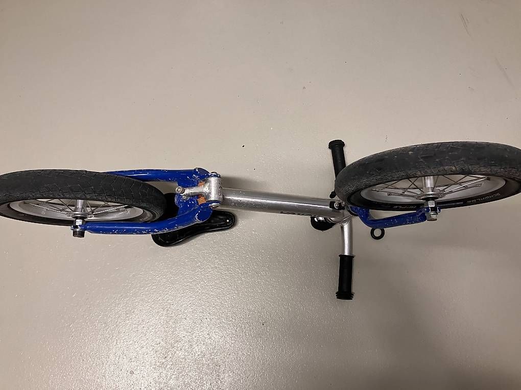 Fahrzeuge für Kinder: Kokua Jumper Laufrad blau – Gebraucht aus Lengnau AG von Nalzus 2