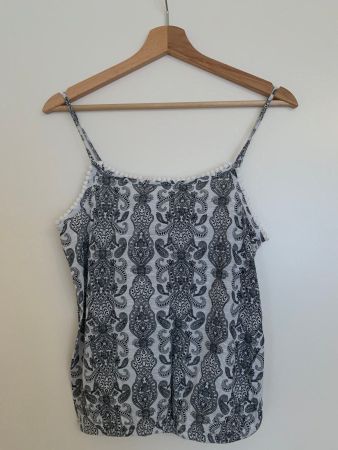Gemustertes Damen Top zu verkaufen