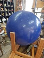 Gymnastikball blau Durchmesser ca. 65 cm guter Zustand