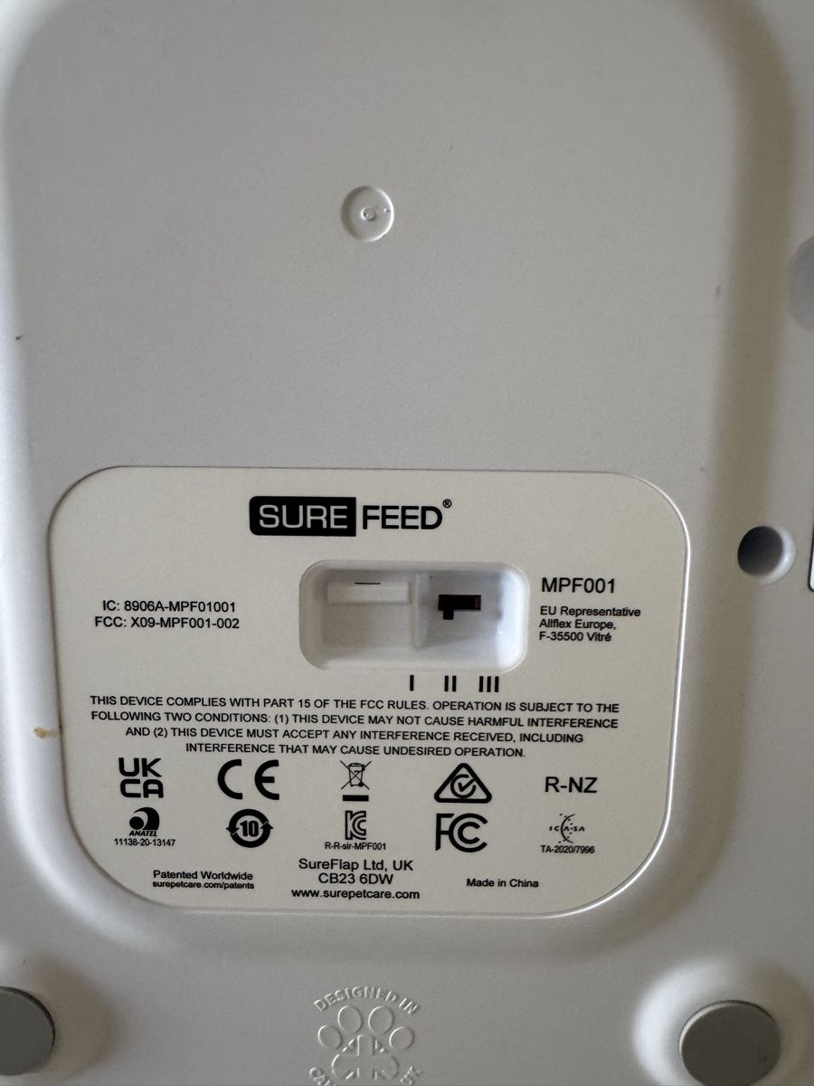 Mangimi: SureFeed Mikrochip Futterautomat – Usato da Meilen venduto da Sunlight23 3