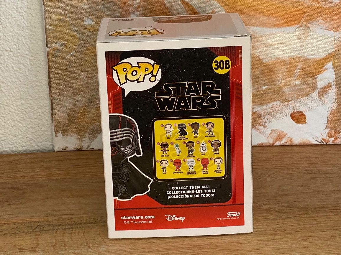 Funko Statuette: Funko Pop - Kylo Ren - #308 - Star Wars – Nuovo e nell'imballaggio originale da Oensingen venduto da CSCollectors 2