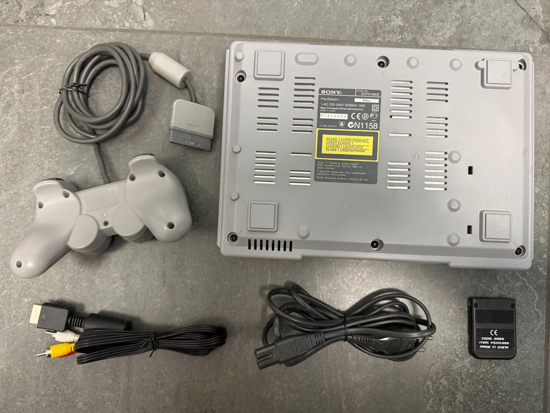 Sony Console: Console Sony Playstation 1 - PS1 – Usato da Pont-de-la-Morge venduto da Darfal 1