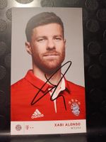 Xabi Alonso - Bayern München 2016/2017 - Handsigniert