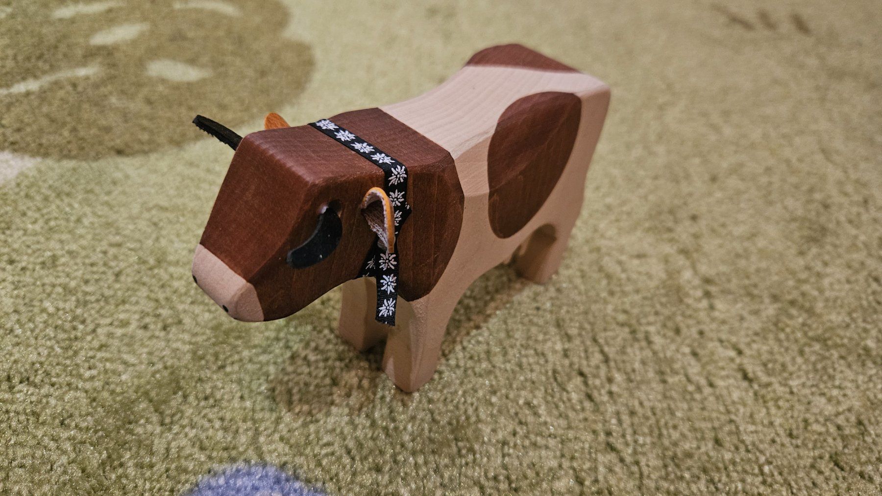 Statuette: Mucca di legno Trauffer – Usato da Melano venduto da H-Sara