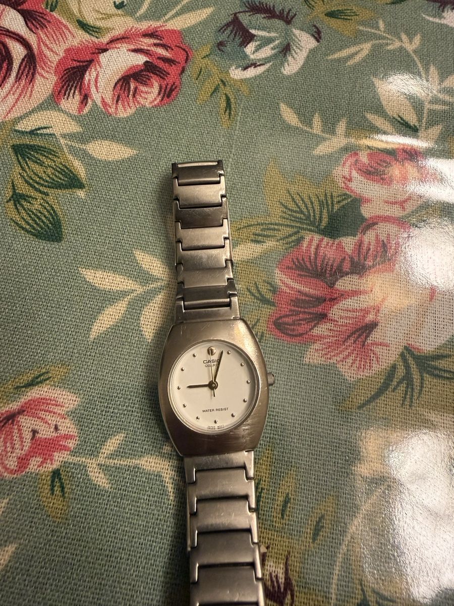 Casio Orologi: Casio Damenuhr – Usato da Wängi venduto da can_kgq6 1