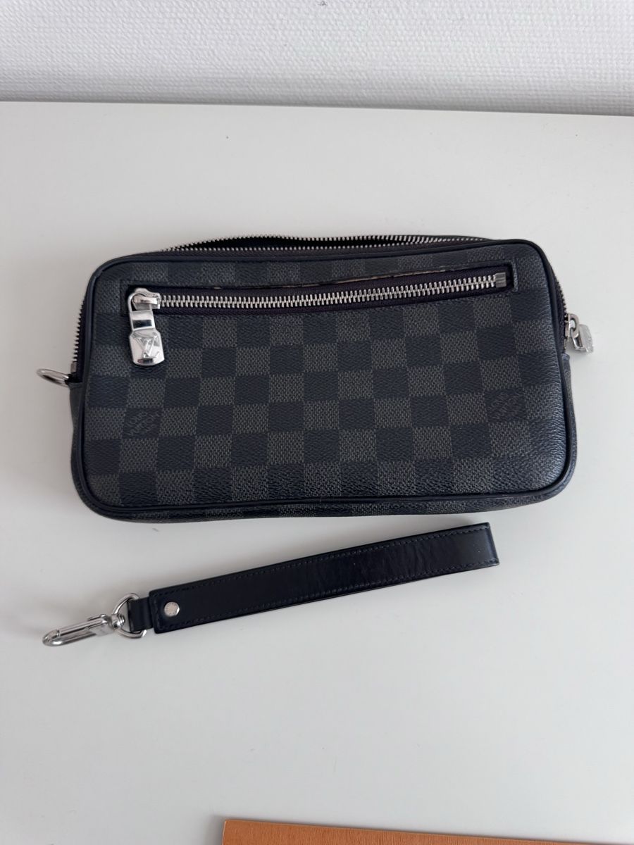 Borse: Louis Vuitton Kasai  – Usato da Liestal venduto da Riesi2010 2