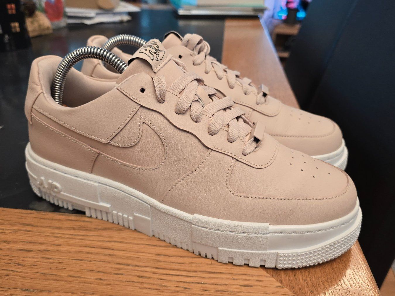 Nike Scarpe da donna: Nike Air Force1 pixel | EU 41 – Nuovo (secondo la descrizione) da Wallisellen venduto da theblacksheep