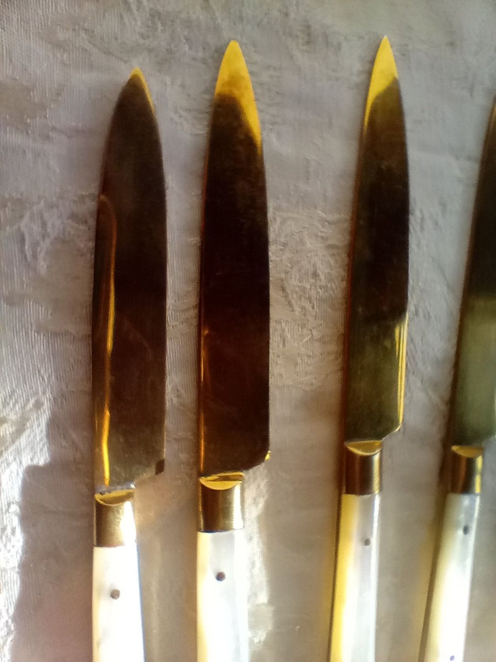 Besteck: Messer-Set 7 kleine antike Messer mit Perlmutt-Griff Bronze – Gebraucht aus Oberdorf BL von Barocki888 4