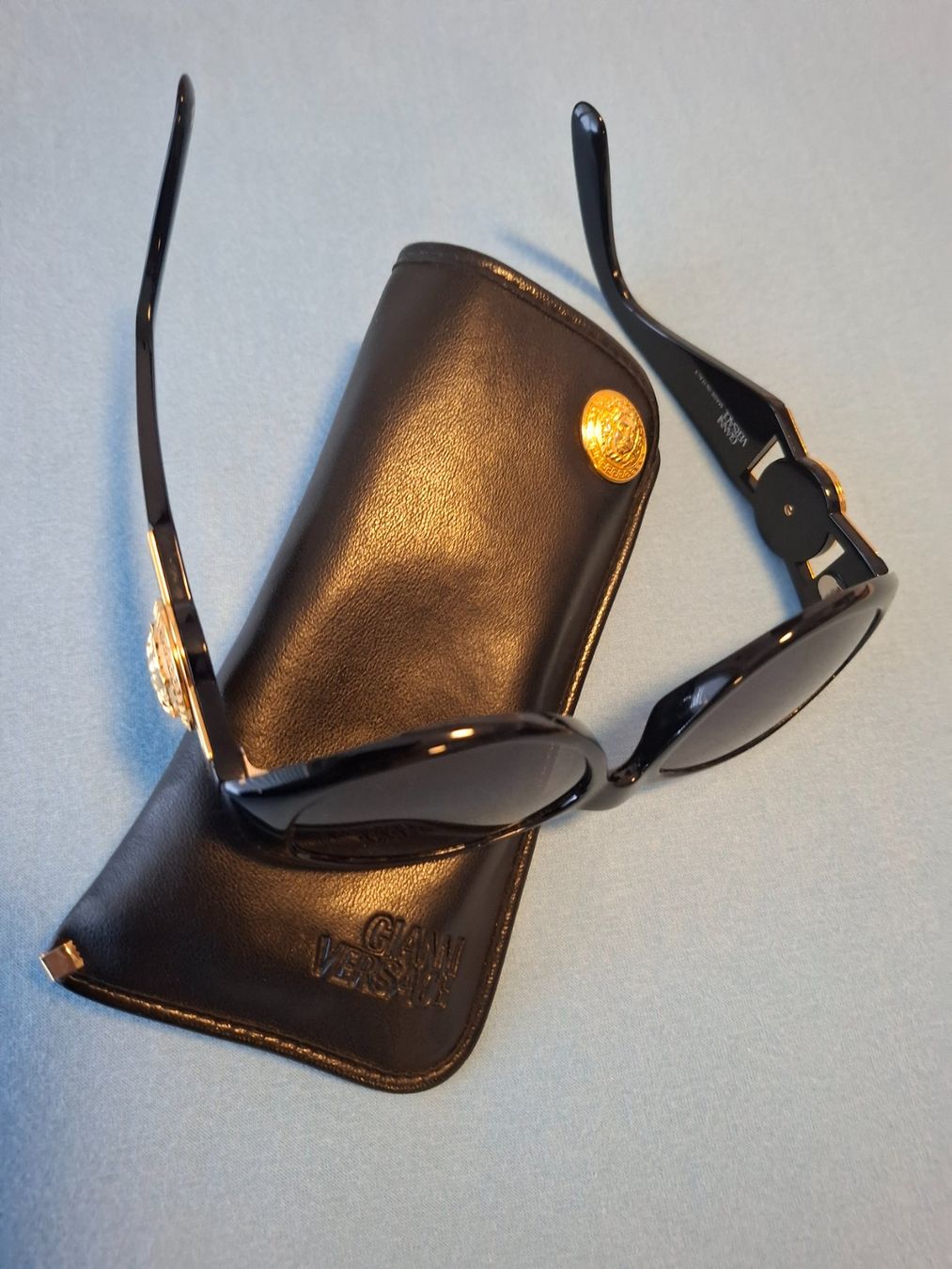 Versace Occhiali & Lenti: Vintage Gianni Versace Sonnenbrille – Nuovo (secondo la descrizione) da Weggis venduto da Jhmathis 1