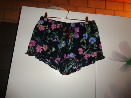 *** süsse Shorts / Love to Lounge