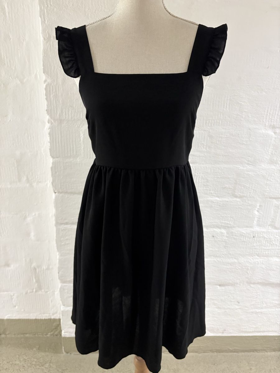 Shein Kleider: Damen Kleid,Gr.M;Shein – Gebraucht aus Winterthur von Nena222