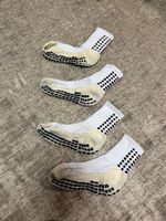 Lot de 2 paires chaussettes antidérapantes de foot