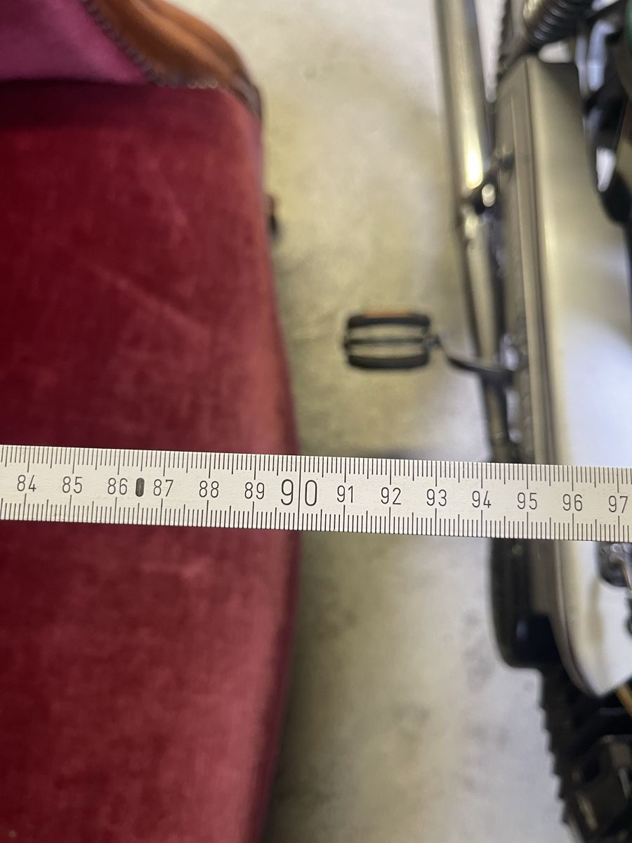 Divani: Antiker alter super schöner Couch – Usato da Steffisburg venduto da stockhorn06 8