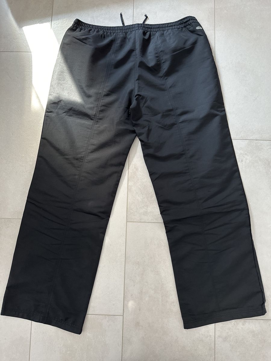 Adidas Hosen: Adidas Damen Hose schwarz, Grösse 44 – Gebraucht aus Zug von Hehe 4