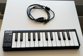 Akai Professional LPK25 USB MIDI Keyboard gebraucht