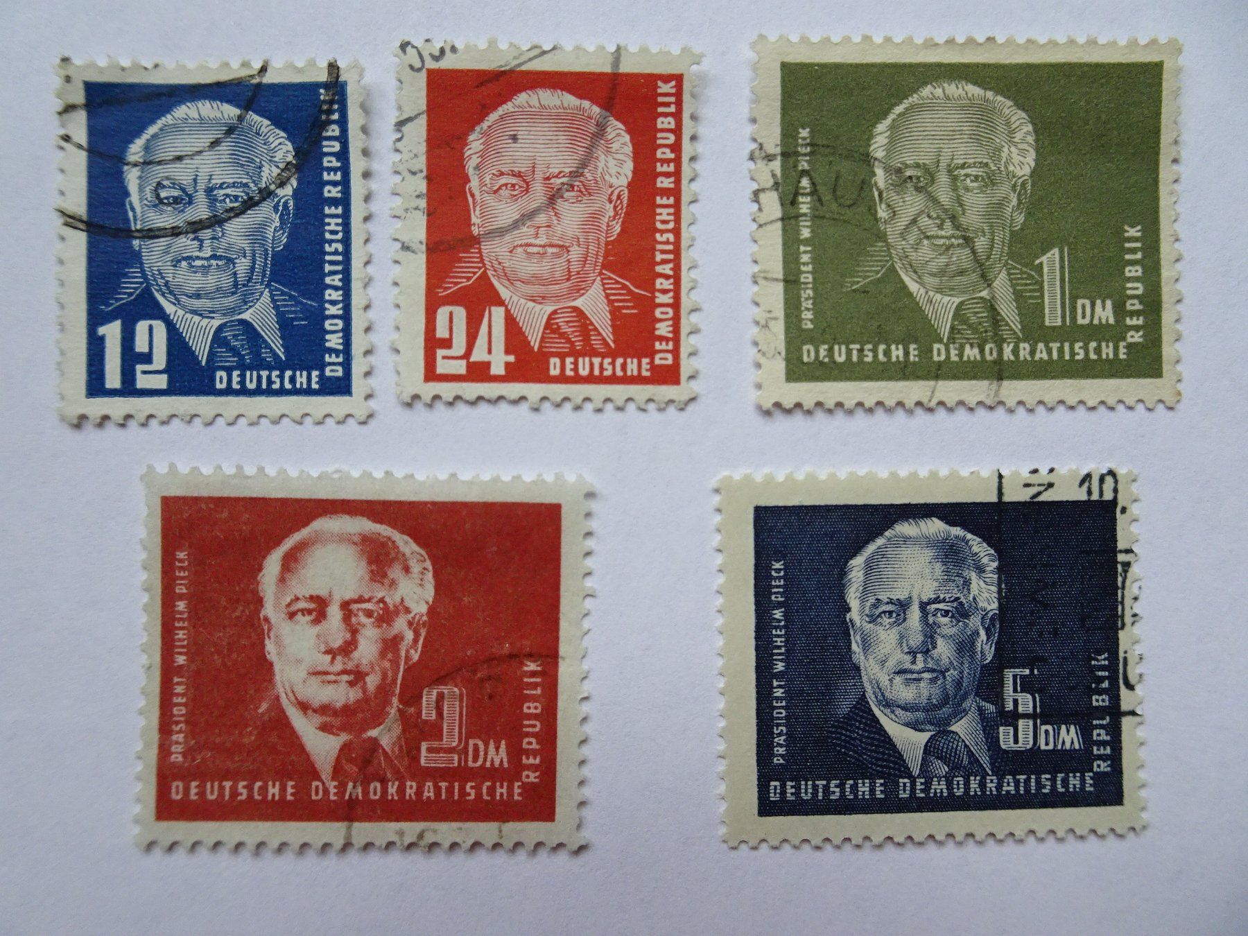 Tutti i francobolli: DDR 1952 – Usato da Aadorf venduto da Chnorli-Furz
