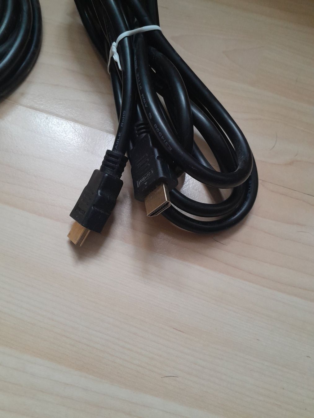 Kabel: Hdmi + multiprise total fr 25 le tout – Gebraucht aus grenchen von Gdesire 2