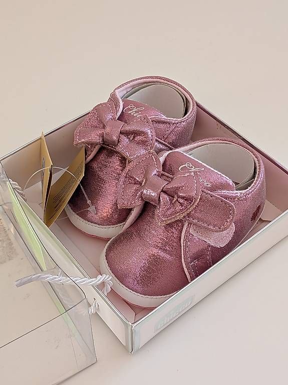 Scarpe per ragazze: Chicco scarpine rosa (18) – Nuovo e nell'imballaggio originale da Arbedo venduto da erw_9rl2 1