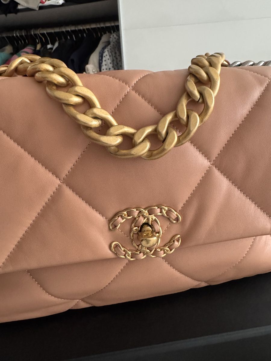 Chanel Borse da donna: Chanel 19 Tasche NEU – Nuovo (secondo la descrizione) da Zürich venduto da NNK28