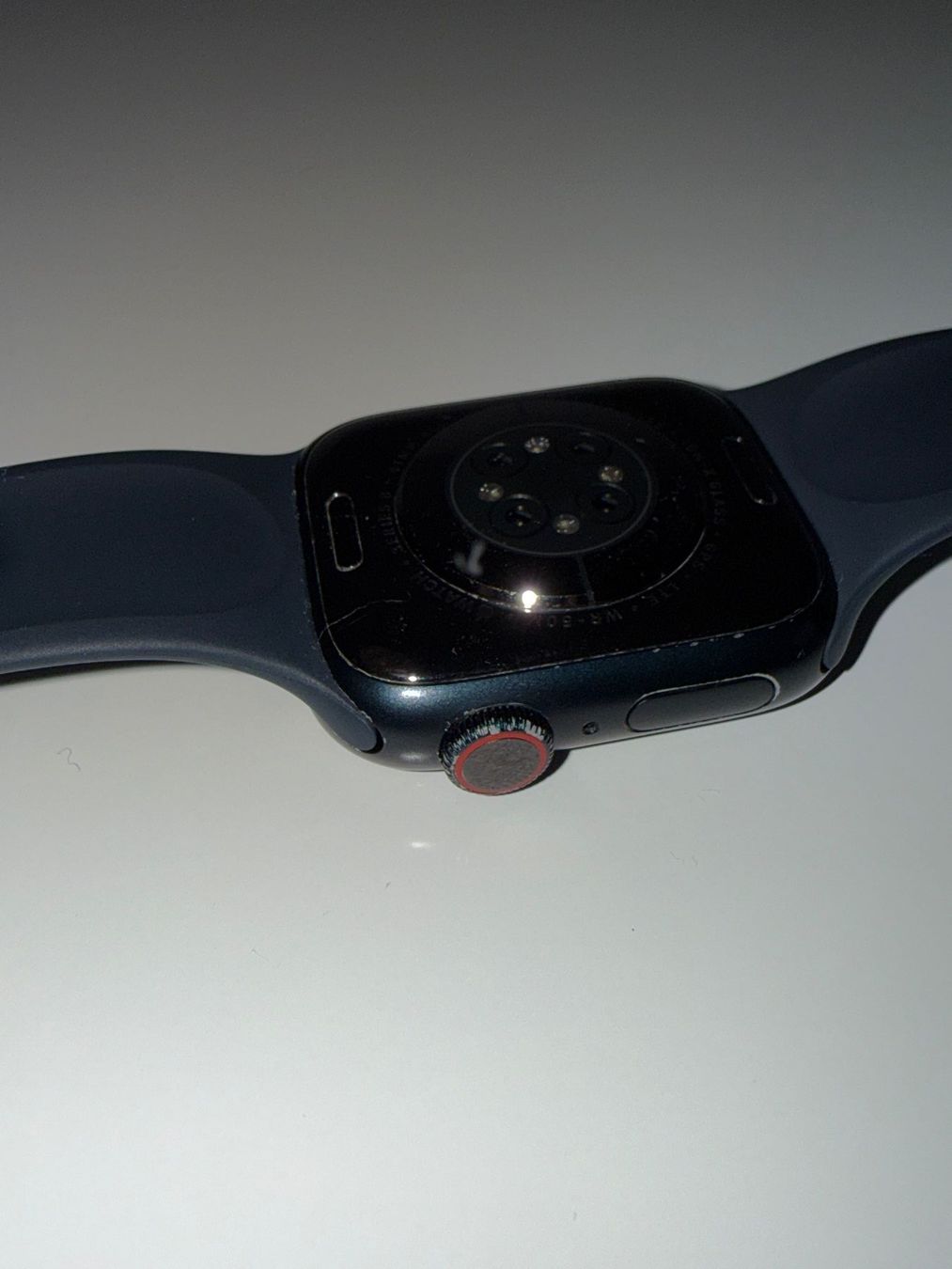 Apple Smartwatch: Apple Watch Series 8 41 mm – Usato da Basel venduto da oberkanteunterseite 6