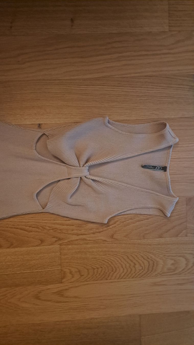 Robes: Kleid mit Cut-Outs – Neuf (Voir description) à Seengen par ja6_65wp 6