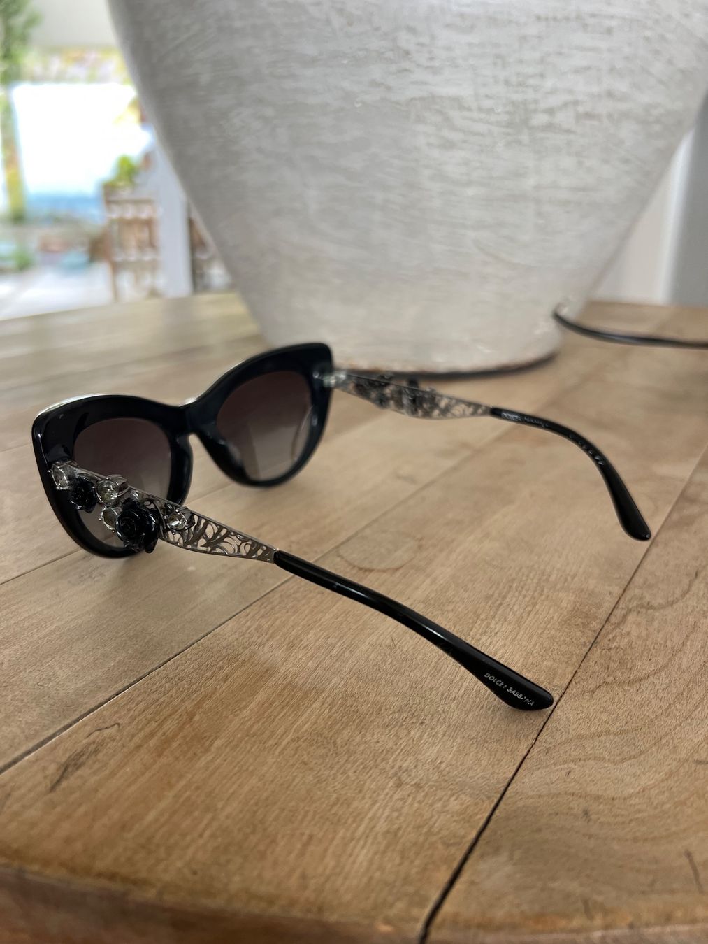 Dolce & Gabbana Occhiali & Lenti: Sonnenbrille Dolce & Gabbana schwarz Cateye – Usato da Feusisberg venduto da ANNEVOO 3