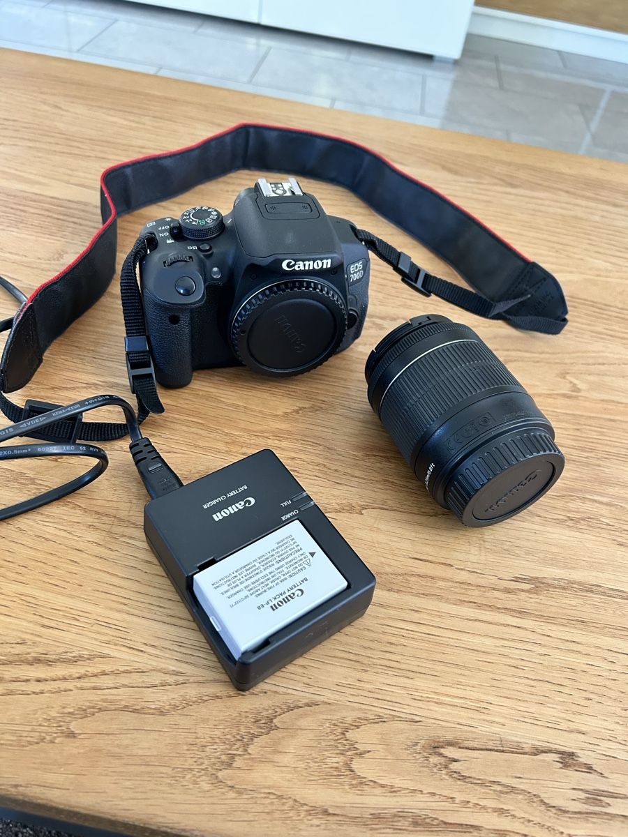 Canon Fotocamera: Canon EOS 700D Kamera Kit – Usato da Gerlikon venduto da sruesch 3