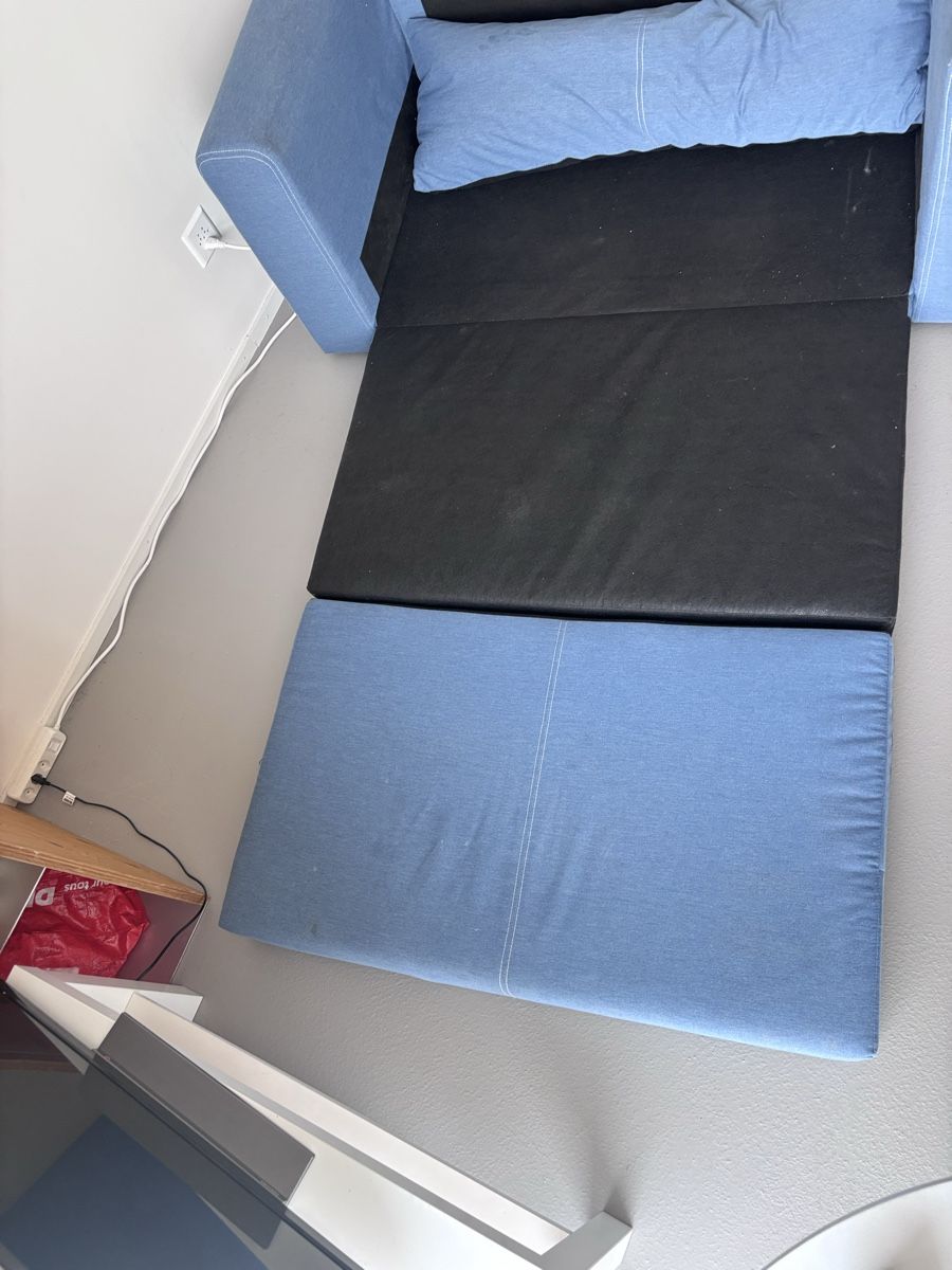 Divani: Canapé lit ikea  – Usato da Chavannes-Renens venduto da ami_pr7x 1