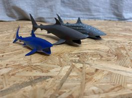 Jouets figurines animaux et dinosaures
