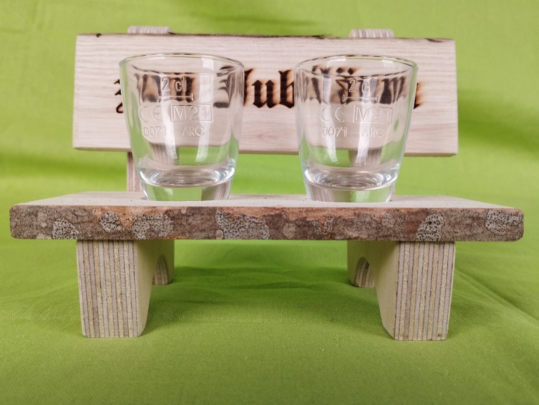 Tutte le decorazioni: Holzbank "Jubiläum" - VIERZACK – Nuovo (secondo la descrizione) da Schübelbach venduto da Restwert_Schubelbach 1