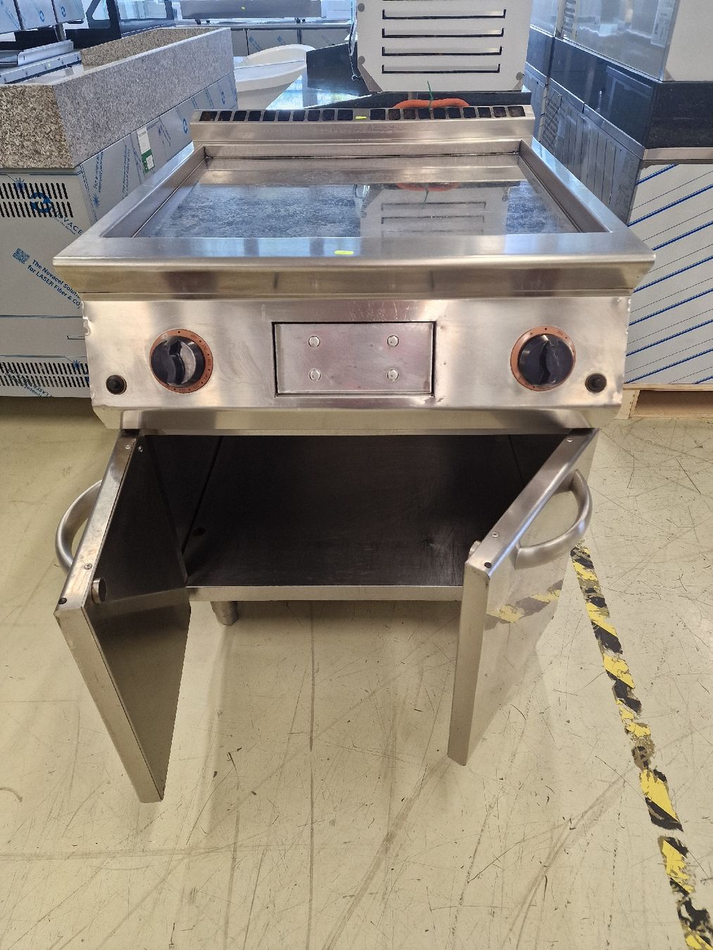 Griglie: Gas Grill – Usato da Niederwangen BE venduto da HasGastrobedarf 4