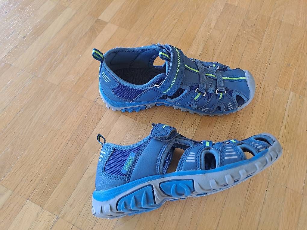 Scarpe da uomo: Sandalen Grösse 34 – Usato da Zürich venduto da toasthawaii 2