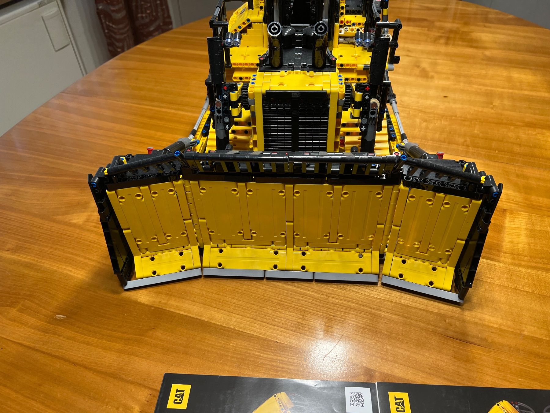 Lego Giocattoli: Lego technic App gesteuerter Cat D11 Bulldozer Nr: 42131 – Usato da Thalwil venduto da andrebrem 4