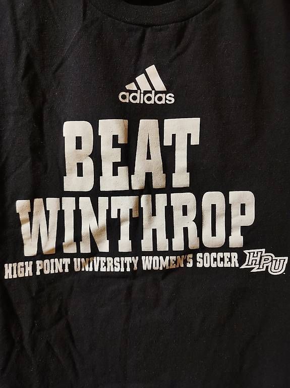 T-shirt: Adidas Tshirt – Usato da Neuhausen venduto da NatWag 2