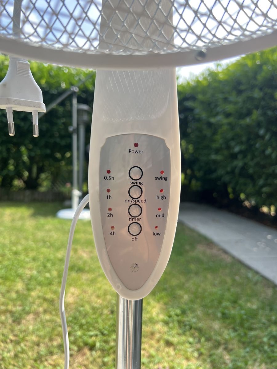 Ventilatori: Standventilator weiss Intertronic mit Timer – Usato da Rotkreuz venduto da Migu2012 4