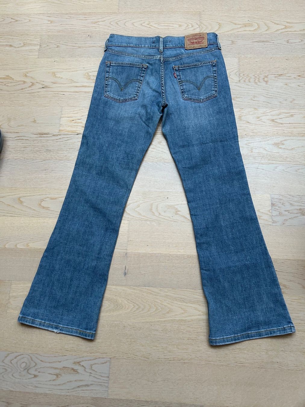 Jeans: Levi’s Jeans 32/32 – Usato da Muri AG venduto da Mkikus 1